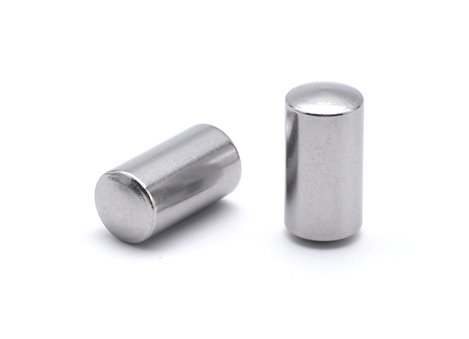 Bogenförmiger Zylinderstift mit beidseitigen Enden